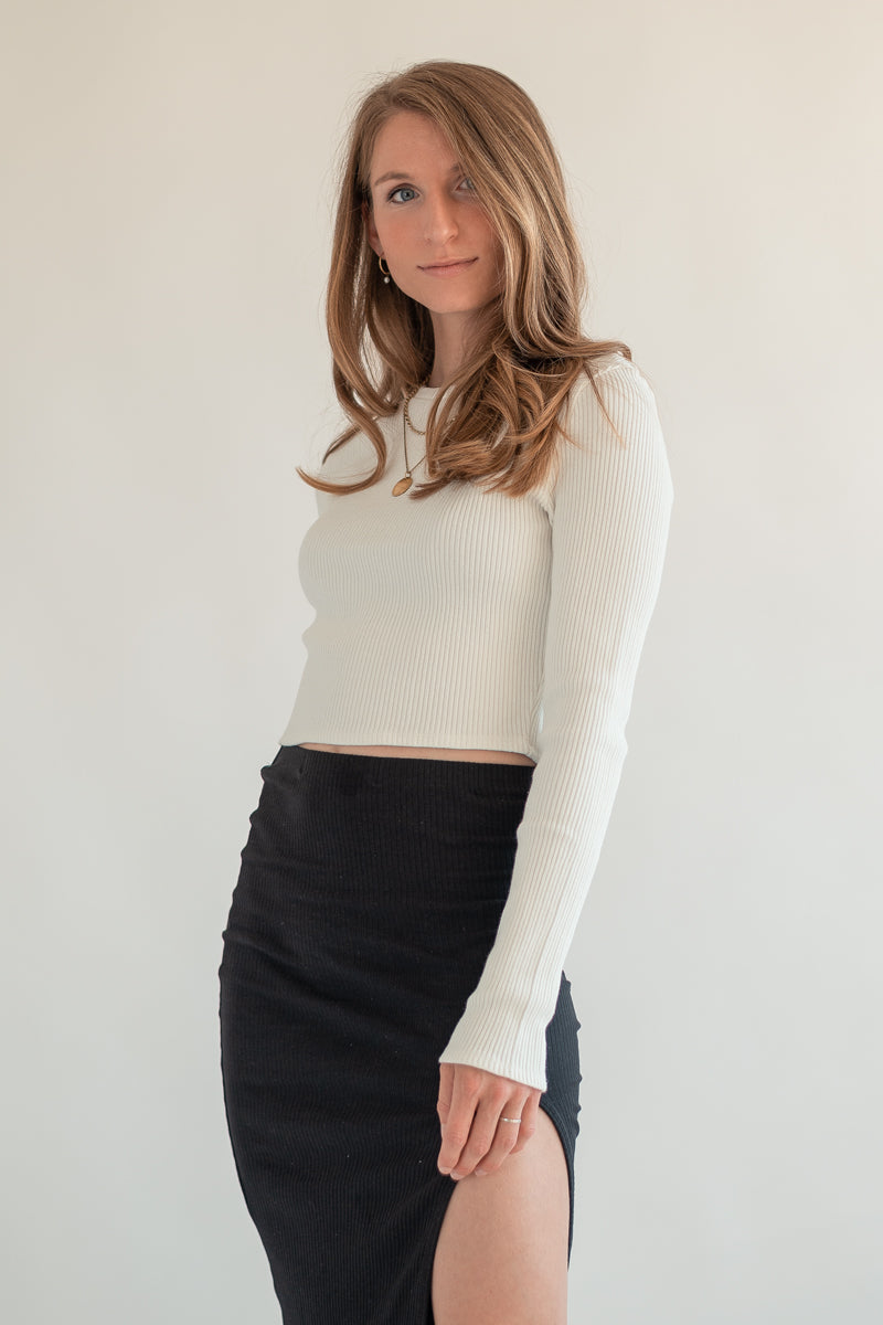 Long-sleeved crop top ELLA made of organic cotton - white
