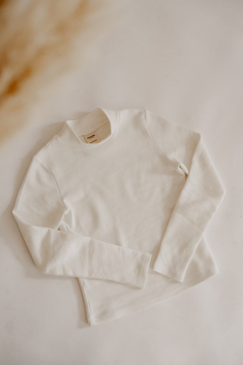 Stand-up collar longsleeve CLARA made of organic cotton - white